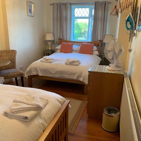 Parkview Guesthouse CBG Екстериор снимка