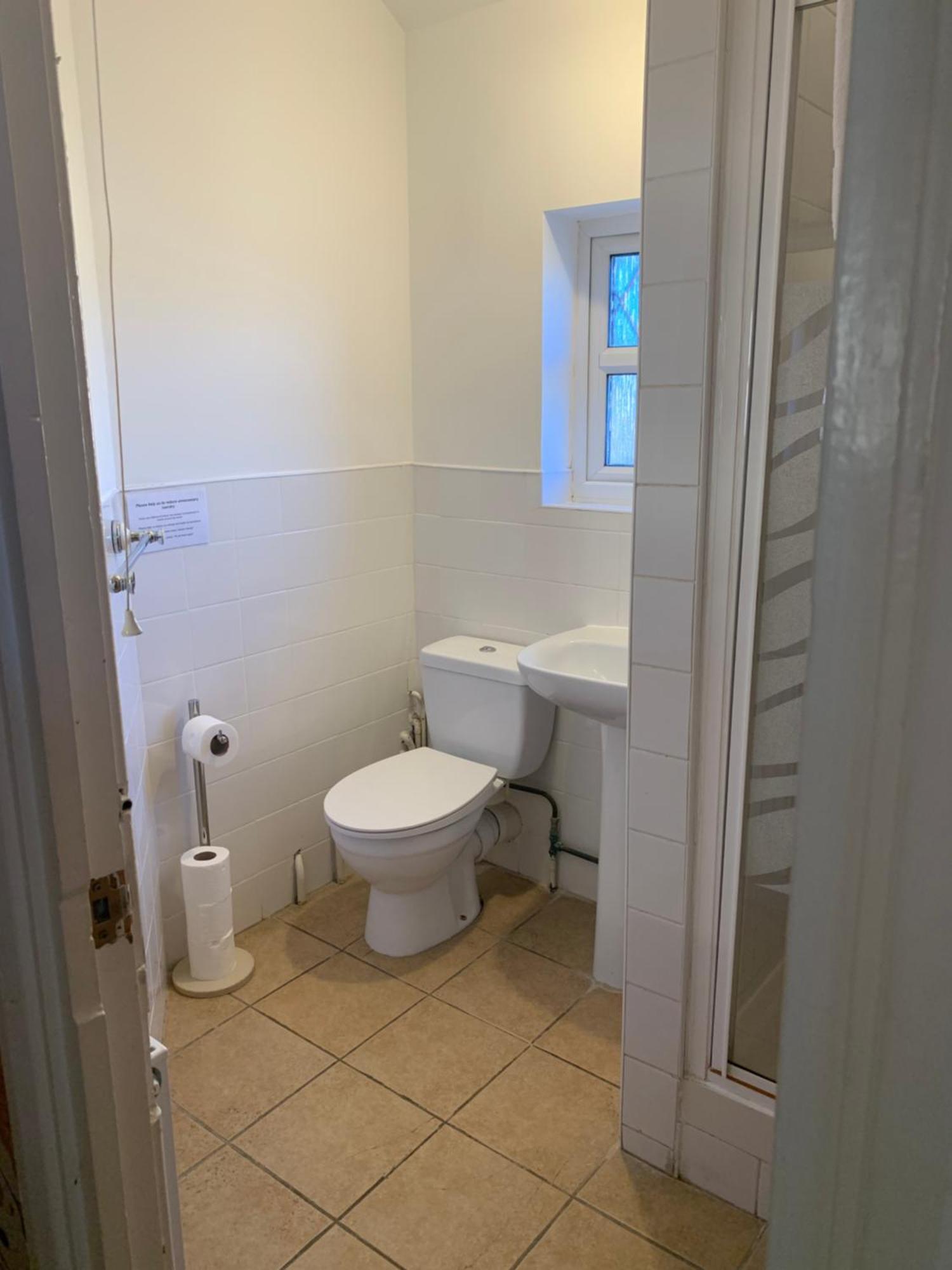 Parkview Guesthouse CBG Екстериор снимка