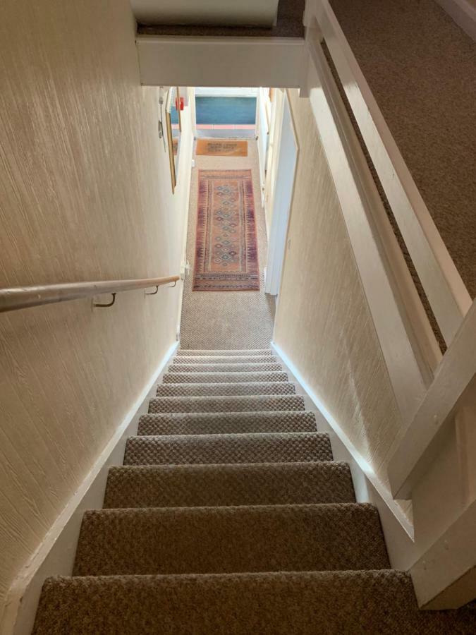 Parkview Guesthouse CBG Екстериор снимка